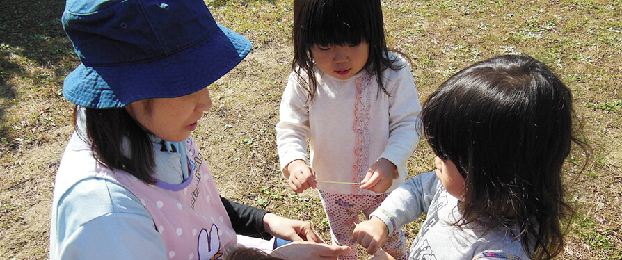託児も行う共生型サービス・大家族のように皆で一緒に過ごす”ひとつの家